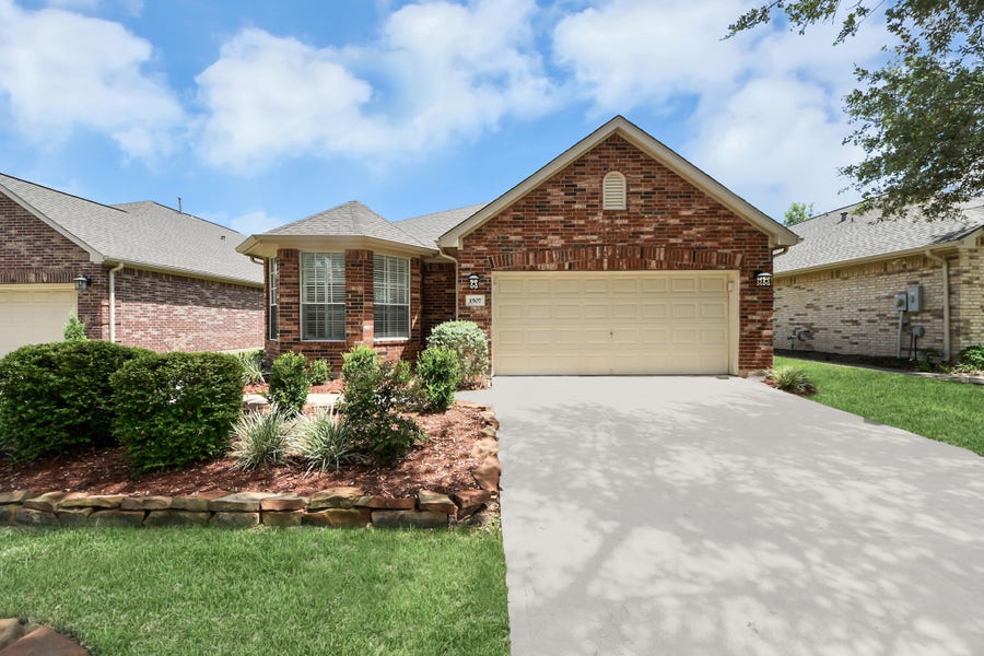Property photo for 1507 N Marsala Drive, Pearland, TX