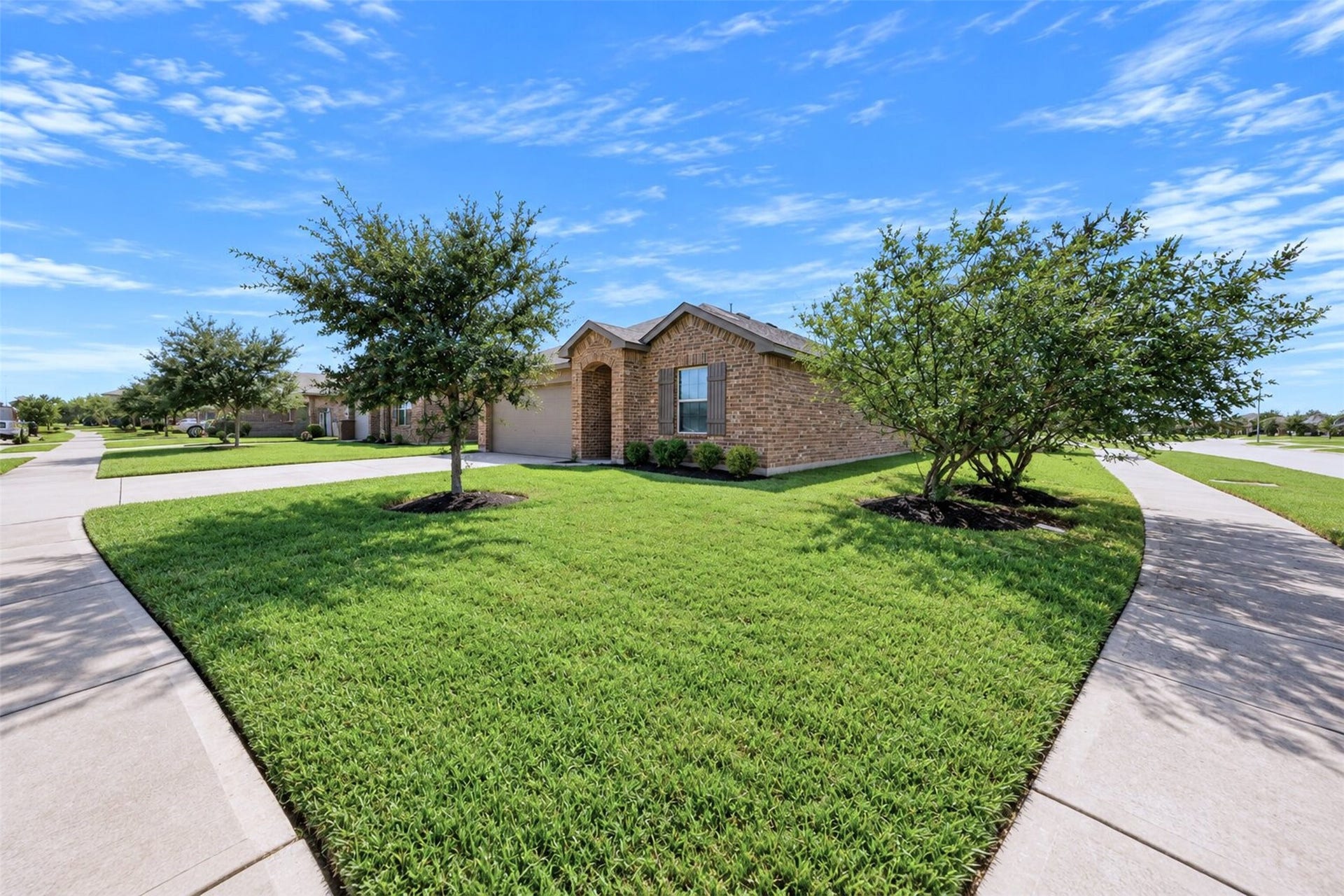 702 Green Clover Lane, Rosharon, TX 77583 702 Green Clover Lane, Rosharon, TX 77583