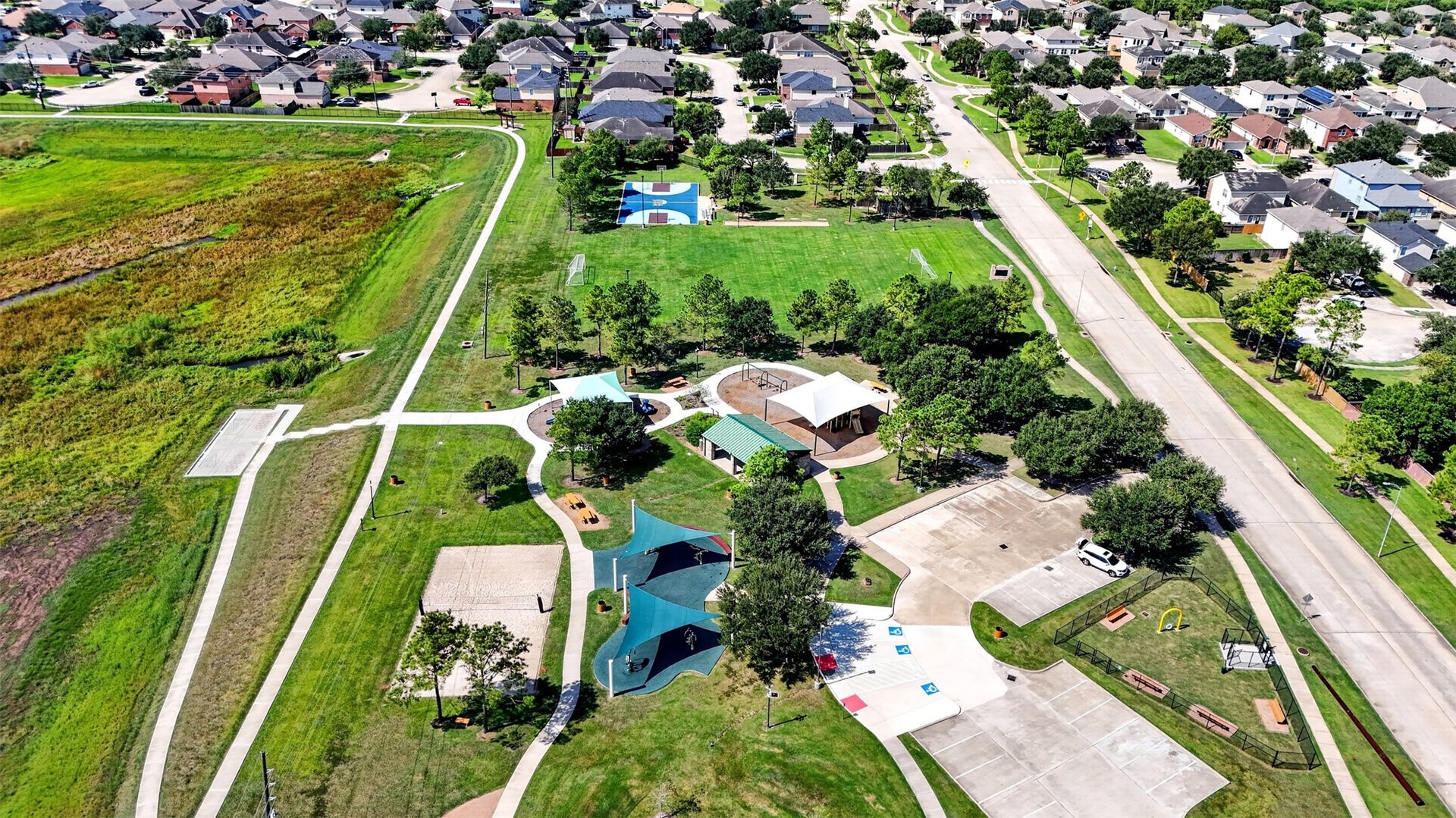 702 Green Clover Lane, Rosharon, TX 77583 702 Green Clover Lane, Rosharon, TX 77583