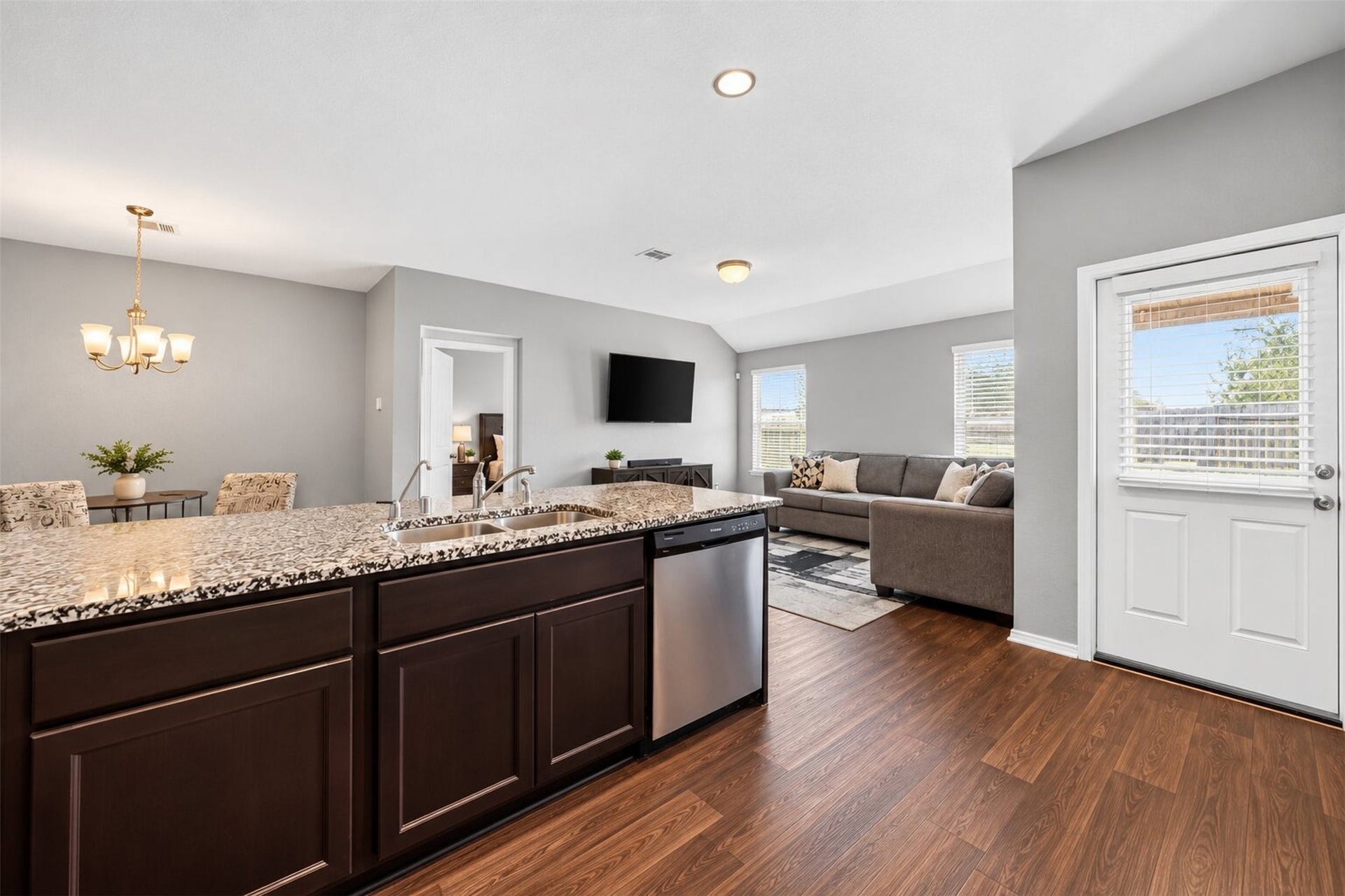 702 Green Clover Lane, Rosharon, TX 77583 702 Green Clover Lane, Rosharon, TX 77583