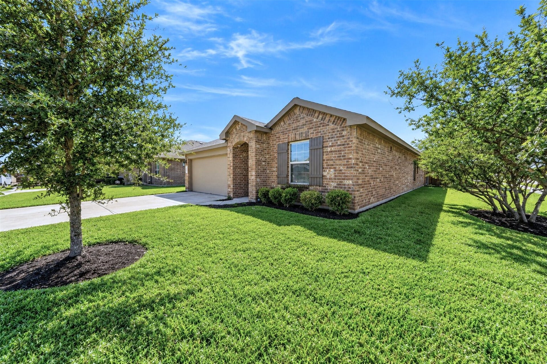 702 Green Clover Lane, Rosharon, TX 77583 702 Green Clover Lane, Rosharon, TX 77583