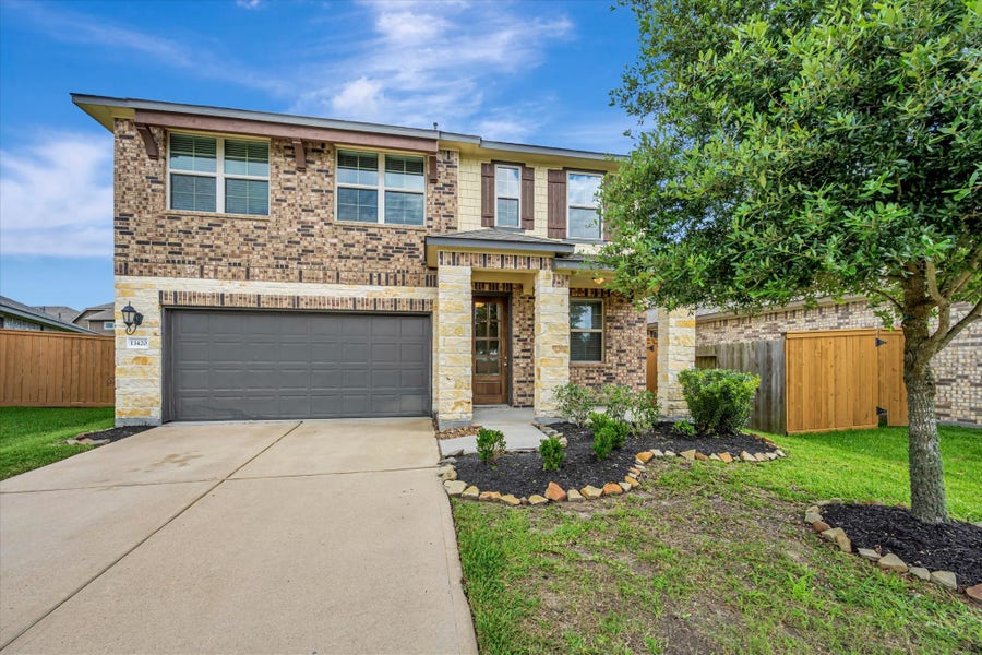 Property photo for 13420 Shellbark Way, La Marque, TX
