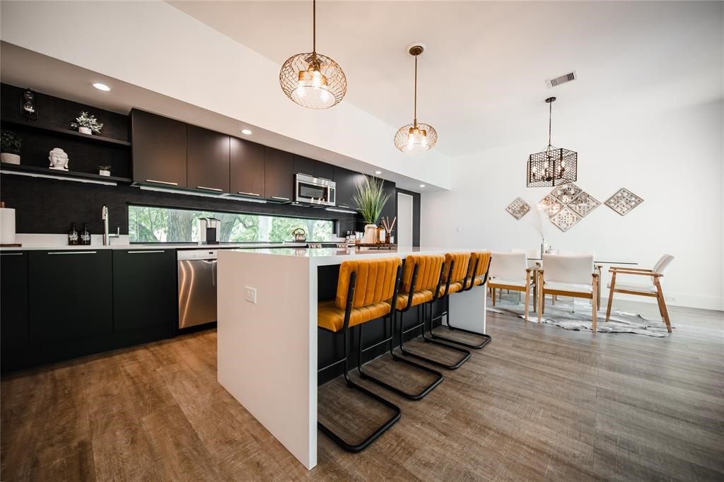 2212 Francis Street, Houston, TX 77004