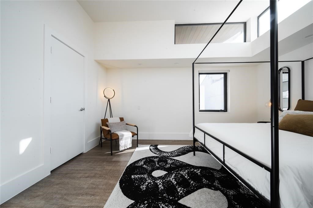 2212 Francis Street, Houston, TX 77004