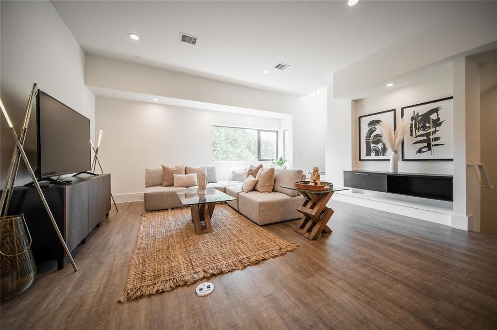 2212 Francis Street, Houston, TX 77004