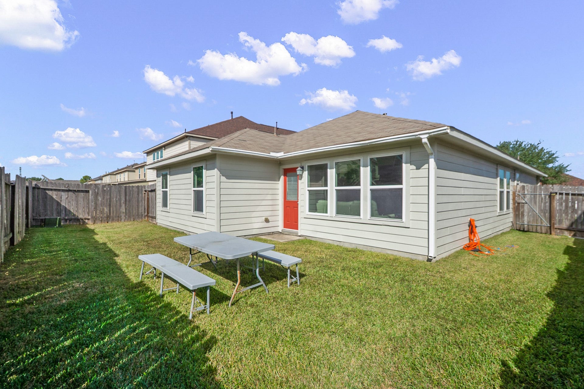 12510 Greencanyon Drive, Houston, TX 77044 Rear Exterior