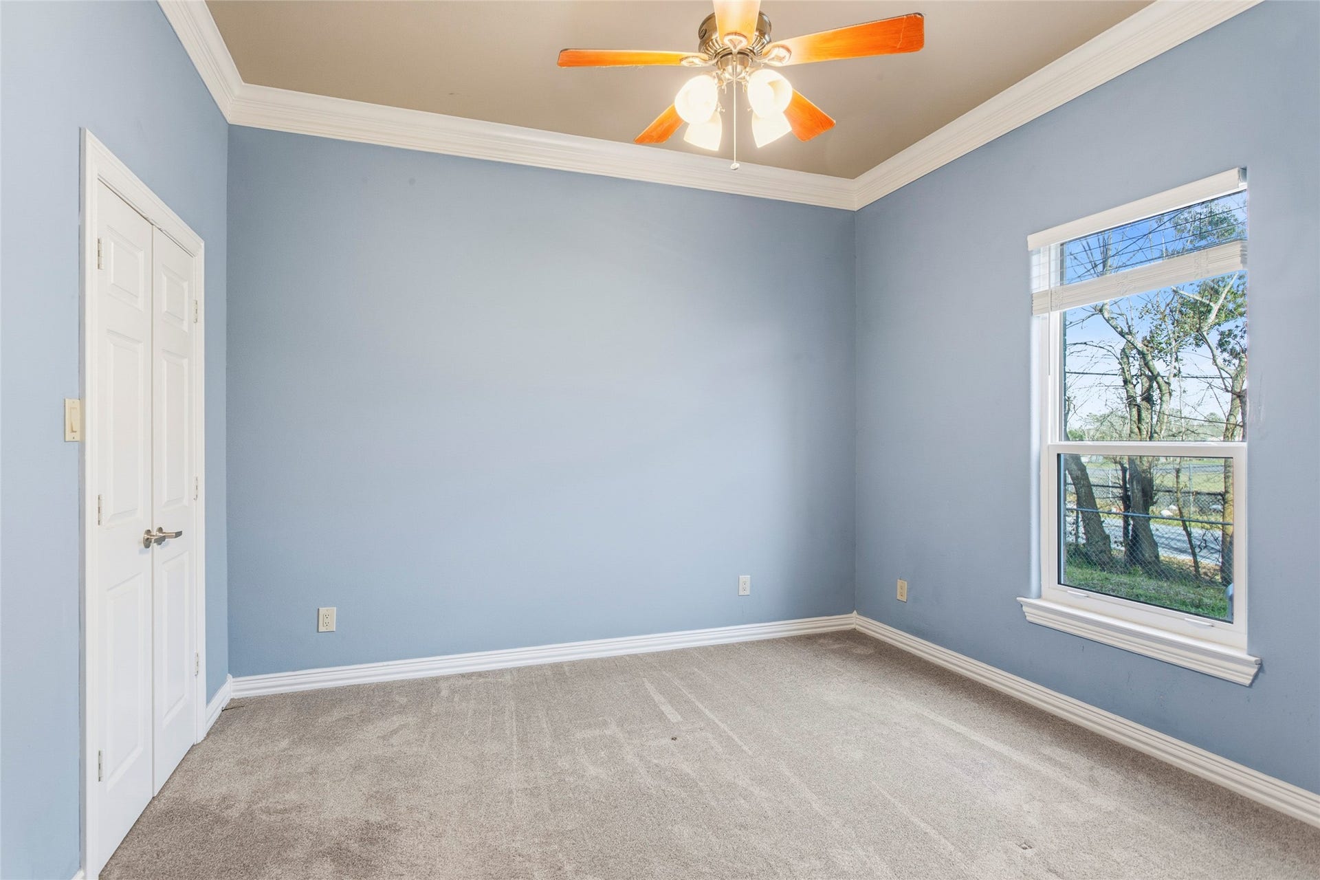 2535 Broadway Street, San Leon, TX 77539 2535 Broadway Street, San Leon, TX 77539