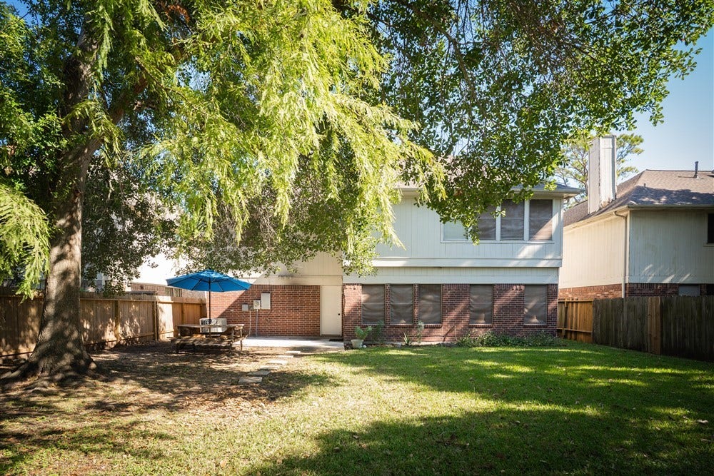 16434 Concord Falls Lane, Sugar Land, TX 77498