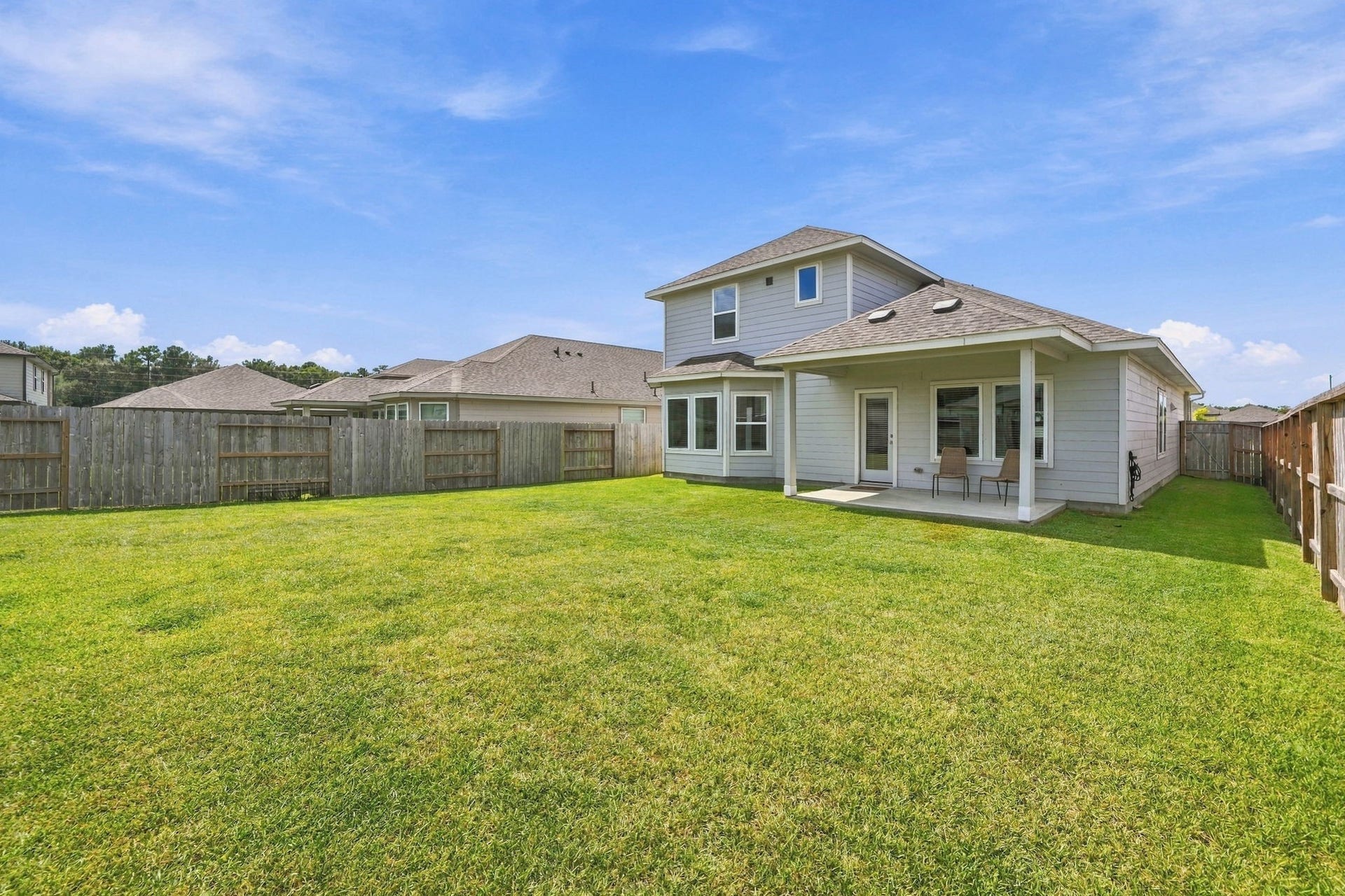 18618 Austin Ridge Drive, Crosby, TX 77532 Exterior Back