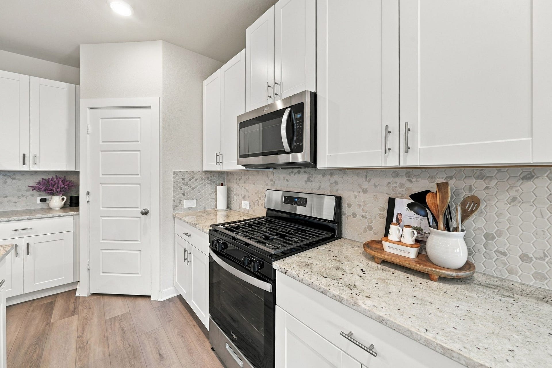 18618 Austin Ridge Drive, Crosby, TX 77532 Kitchen