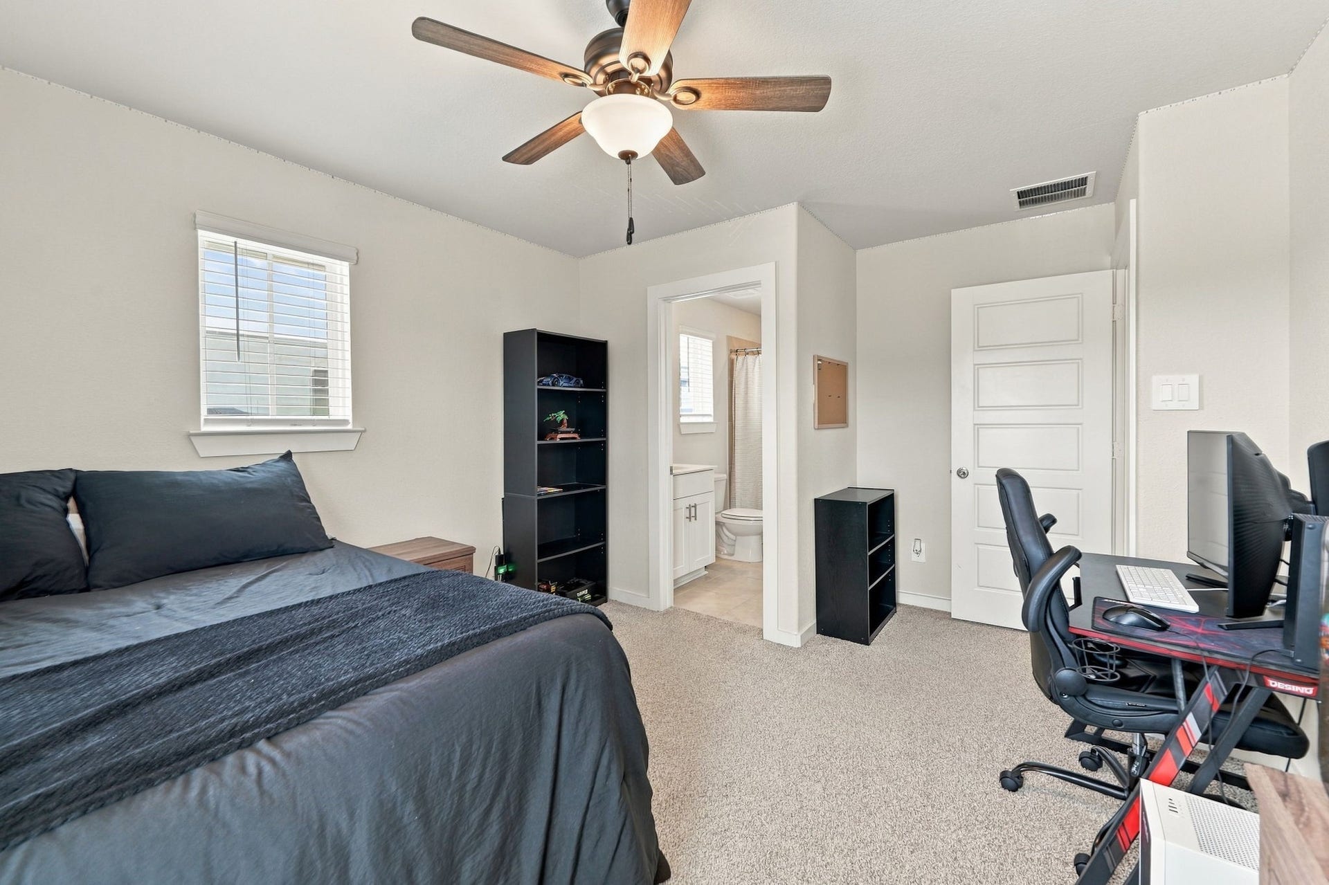 18618 Austin Ridge Drive, Crosby, TX 77532 4th Bedroom
