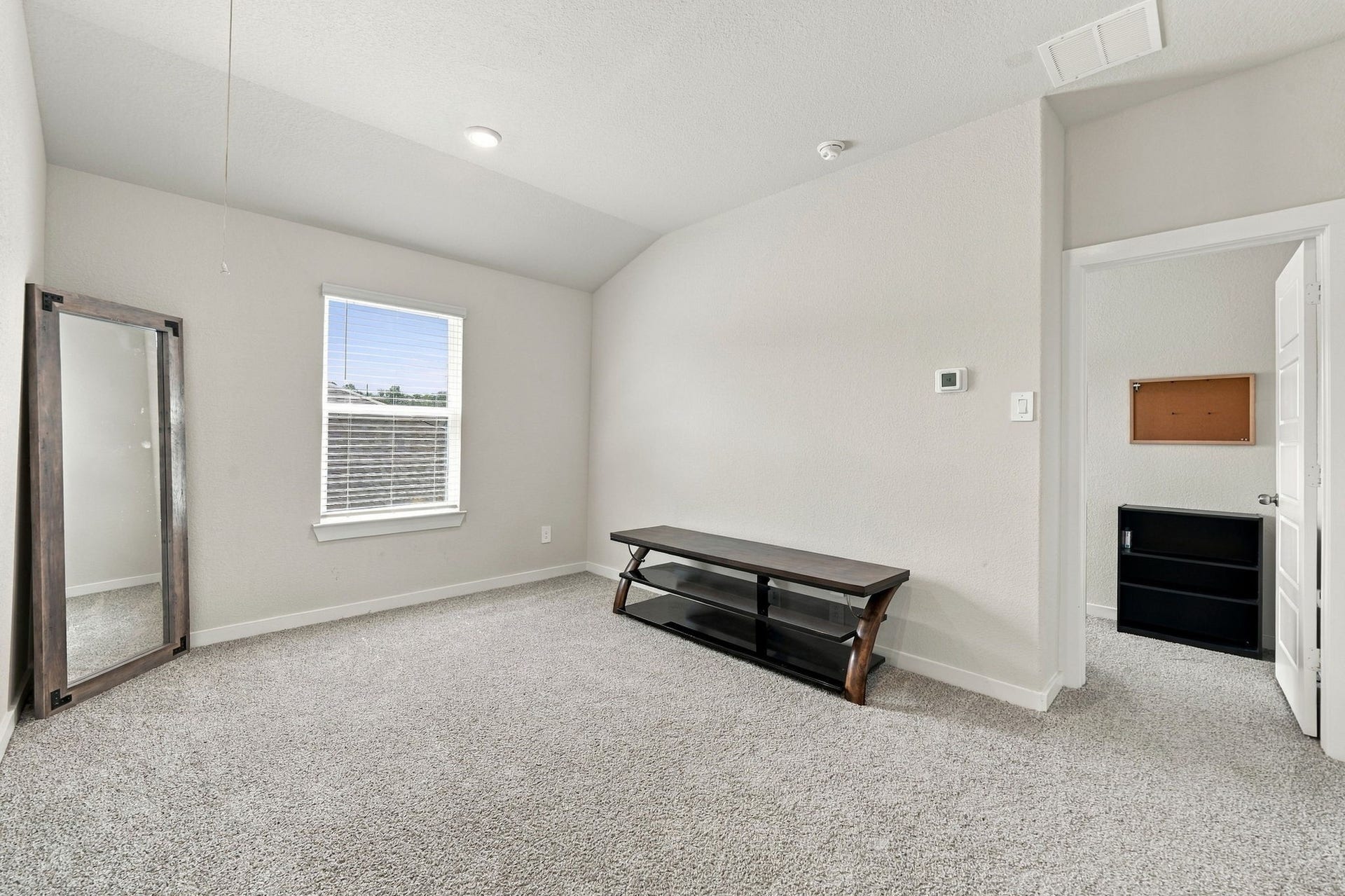 18618 Austin Ridge Drive, Crosby, TX 77532 Family Room