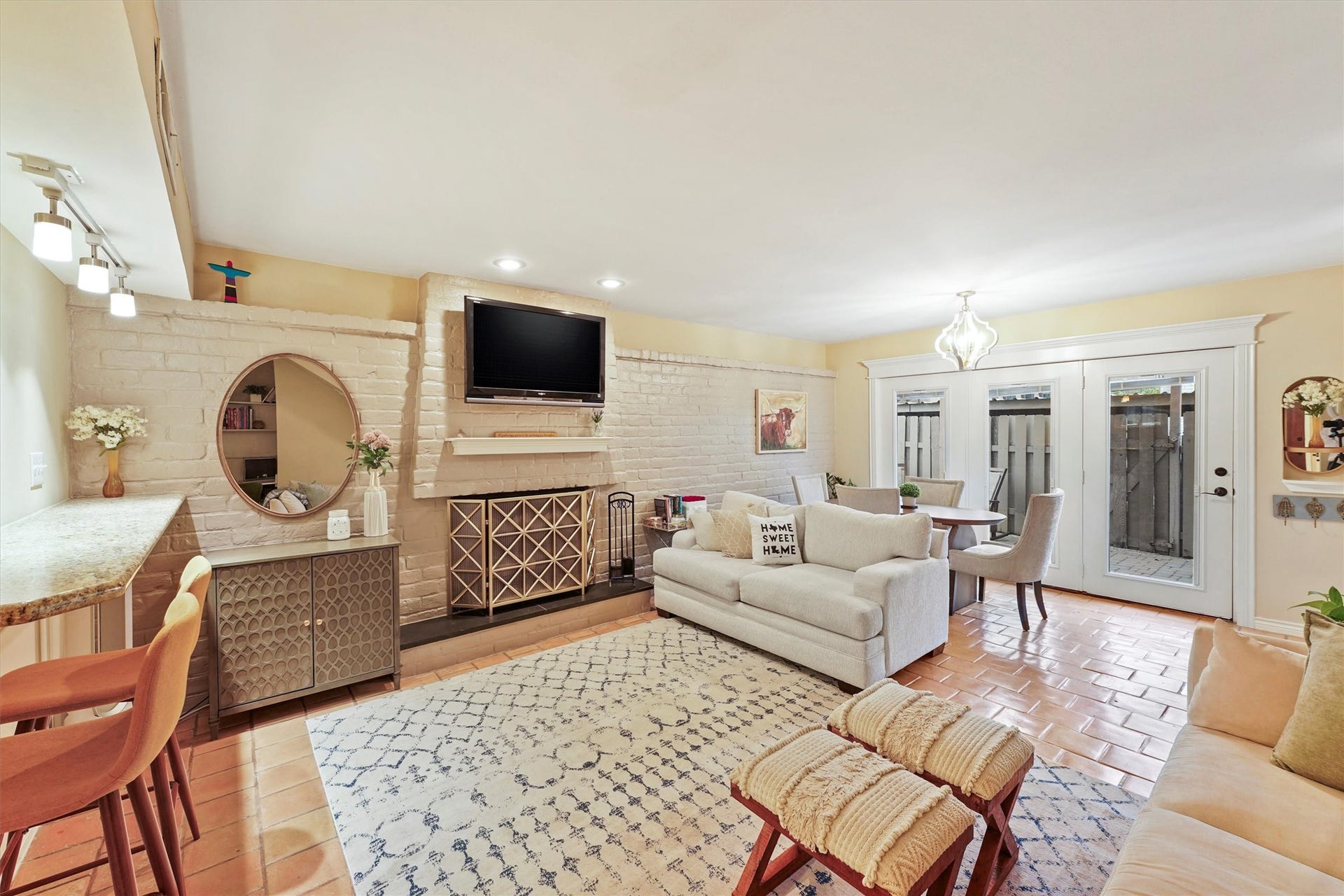 1953 Stoney Brook Drive, #1953, Houston, TX 77063 1953 Stoney Brook Drive, #1953, Houston, TX 77063