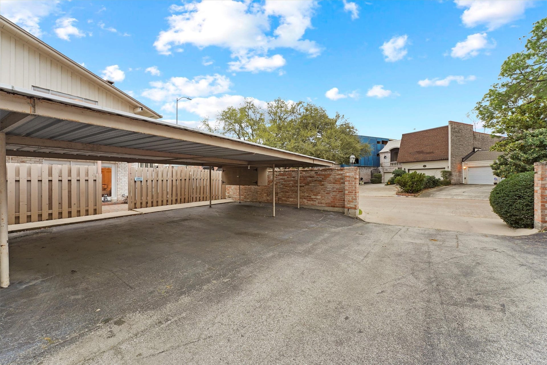 1953 Stoney Brook Drive, #1953, Houston, TX 77063 1953 Stoney Brook Drive, #1953, Houston, TX 77063