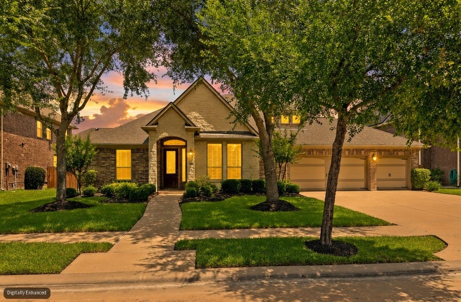 Property photo for 17410 Hanoverian Drive, Richmond, TX