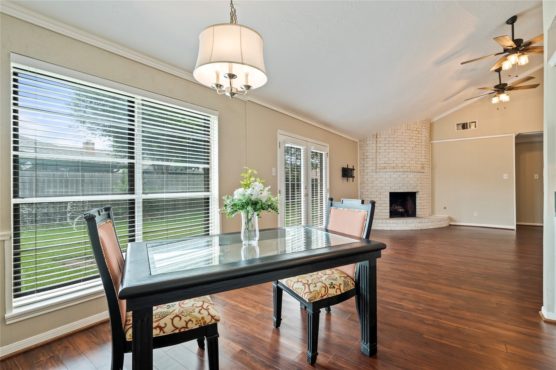 4303 Seneca Street, Pasadena, TX 77504 4303 Seneca Street, Pasadena, TX 77504