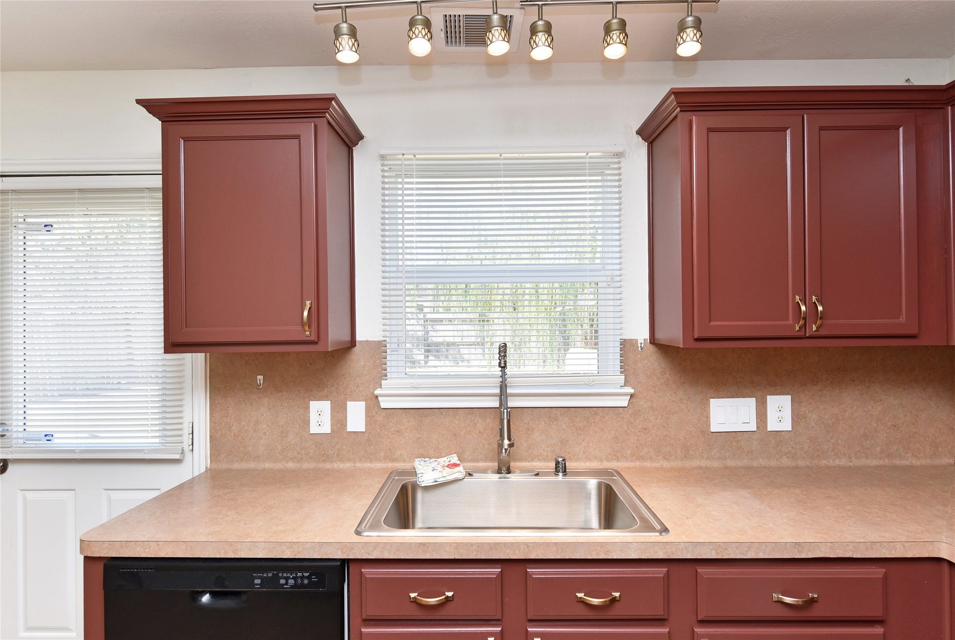 6711 Haven Forest Lane, Rosenberg, TX 77469 6711 Haven Forest Lane, Rosenberg, TX 77469