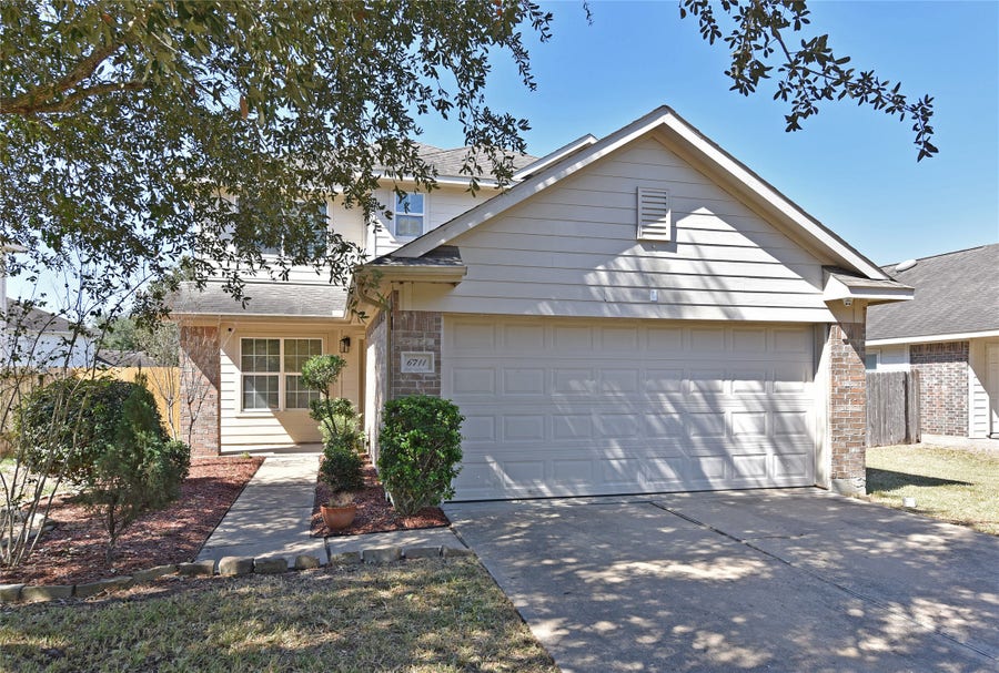 Property photo for 6711 Haven Forest Lane, Rosenberg, TX