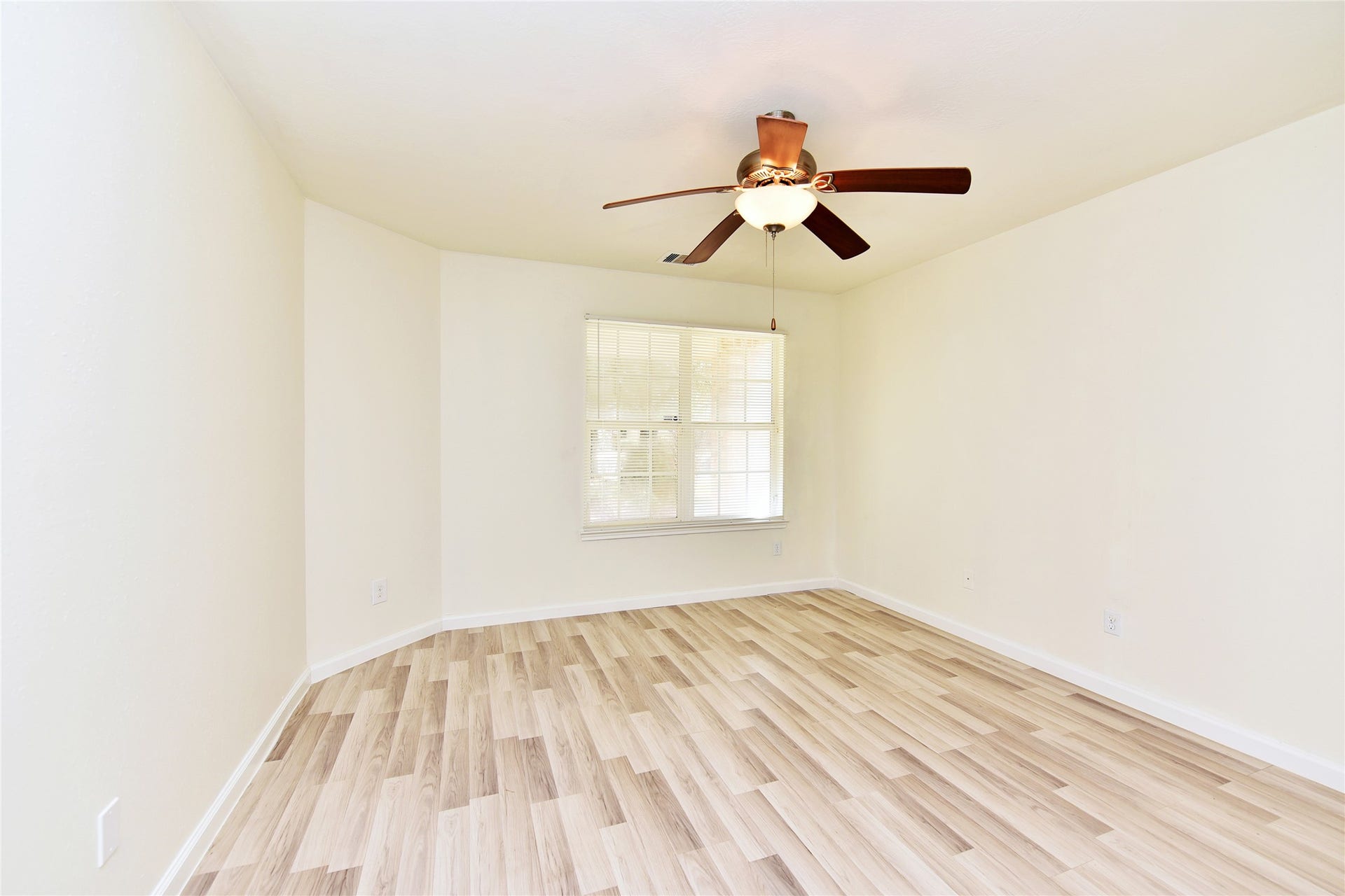 6711 Haven Forest Lane, Rosenberg, TX 77469 The primary bedroom. All the flooring in this home is LVP or tile. There is no carpet.