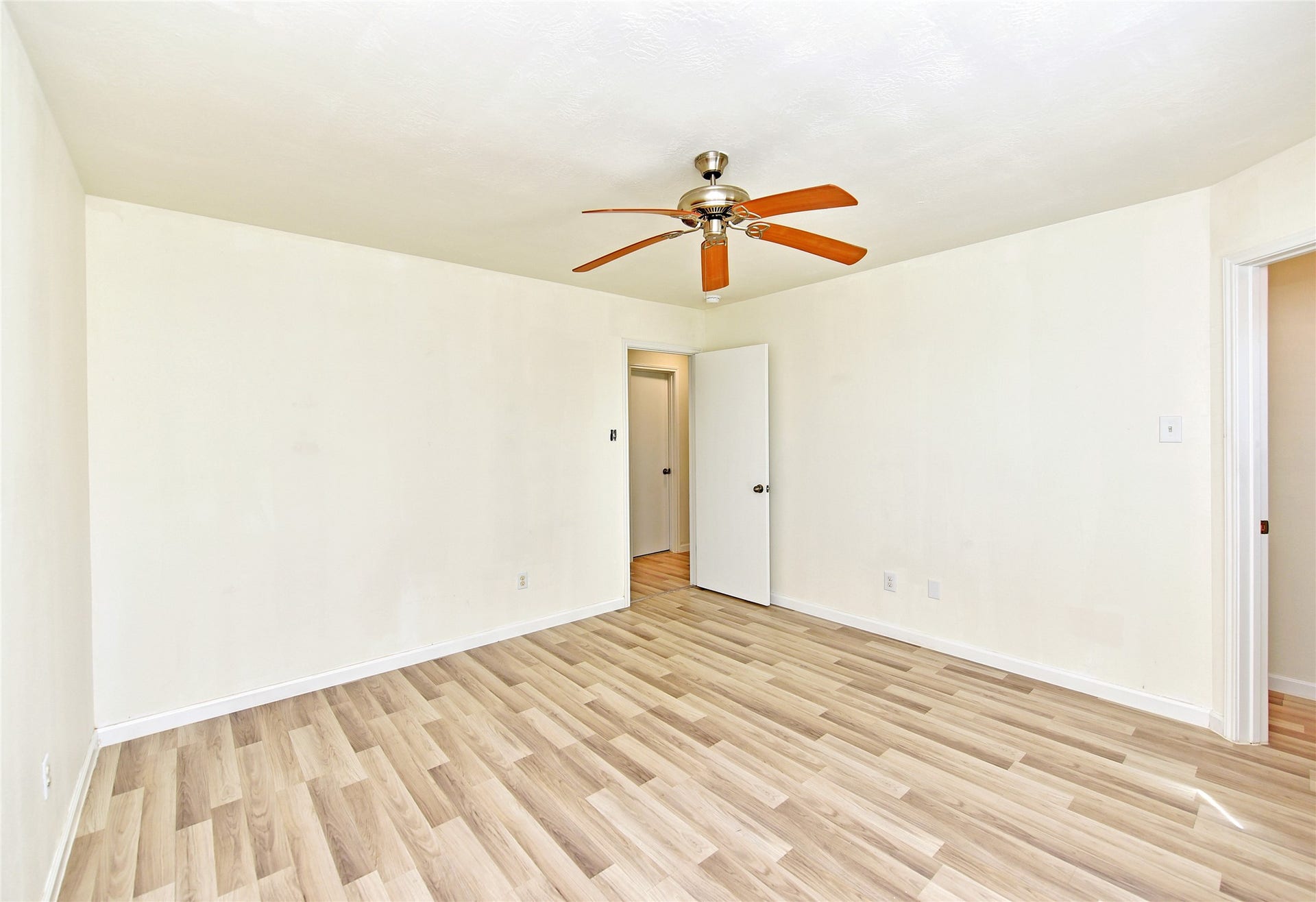 6711 Haven Forest Lane, Rosenberg, TX 77469 6711 Haven Forest Lane, Rosenberg, TX 77469