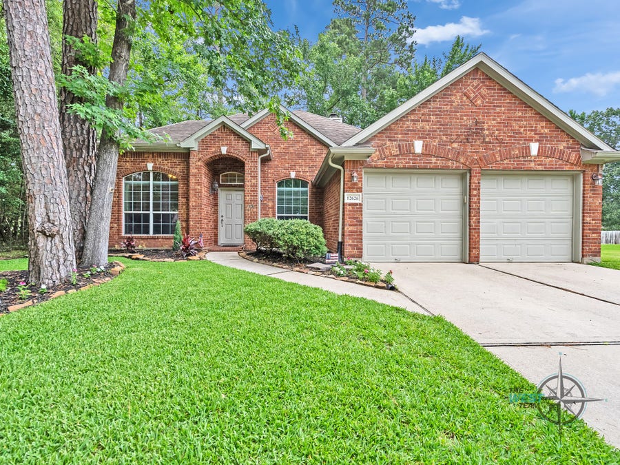 Property photo for 12626 Lake Shore Drive, Montgomery, TX