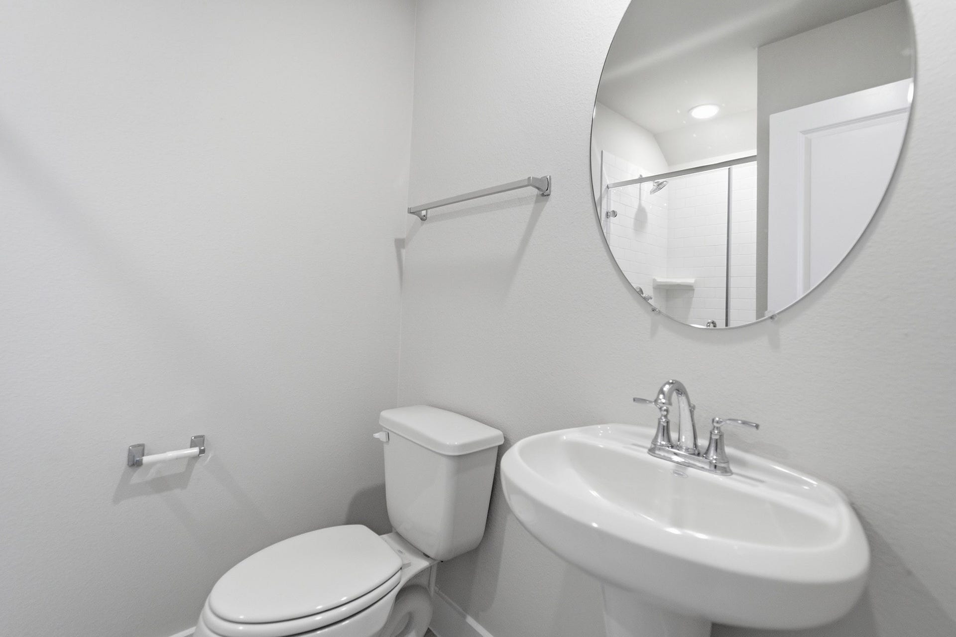 7942 Jade Crest Drive, Angleton, TX 77515