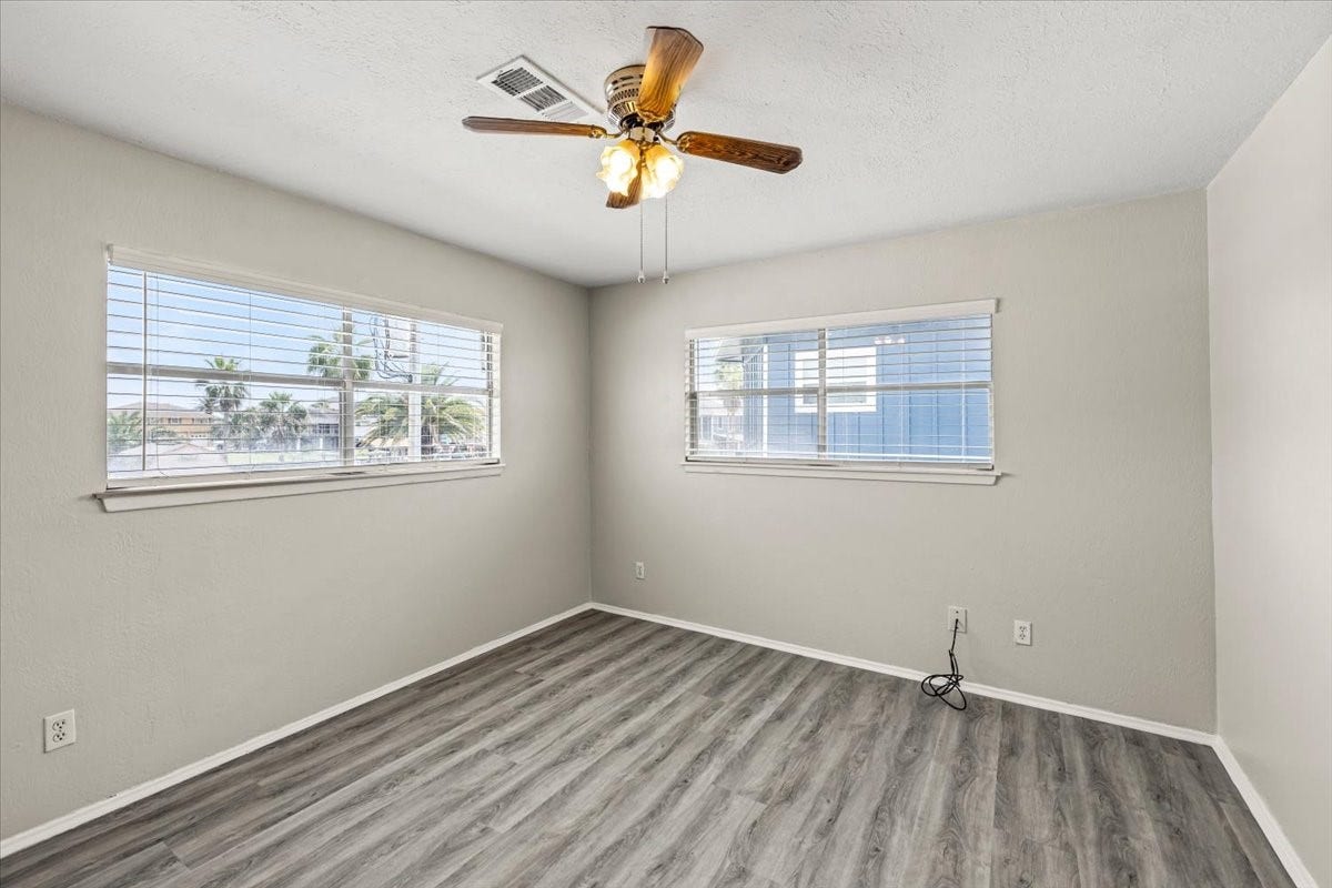 997 Redfish Street, Bayou Vista, TX 77563 997 Redfish Street, Bayou Vista, TX 77563