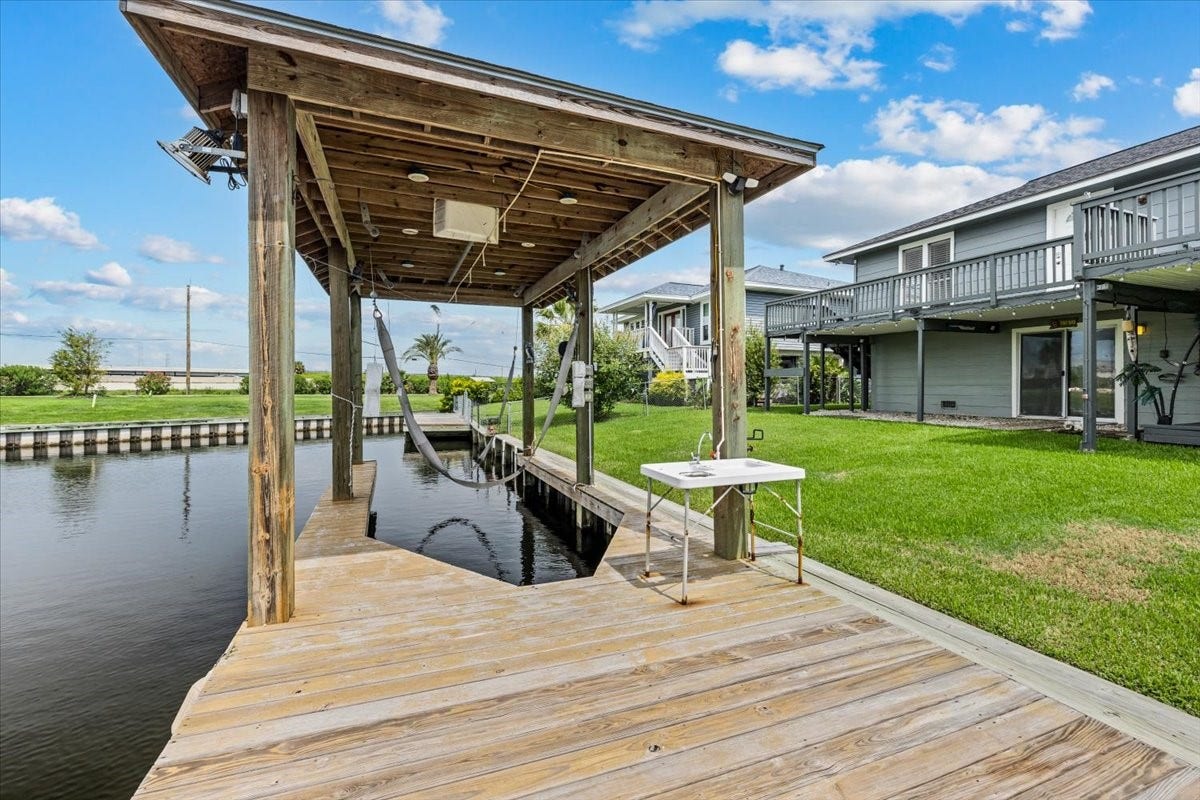 997 Redfish Street, Bayou Vista, TX 77563 997 Redfish Street, Bayou Vista, TX 77563
