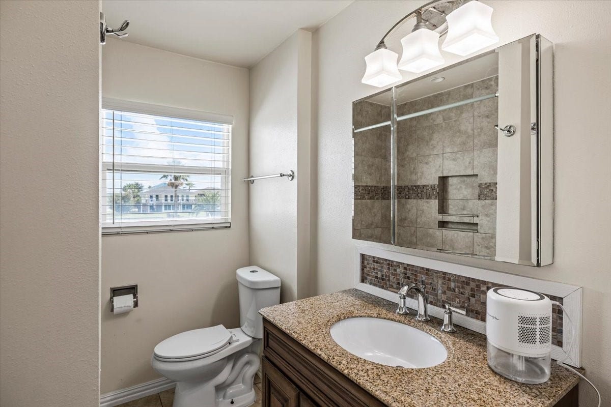 997 Redfish Street, Bayou Vista, TX 77563 997 Redfish Street, Bayou Vista, TX 77563