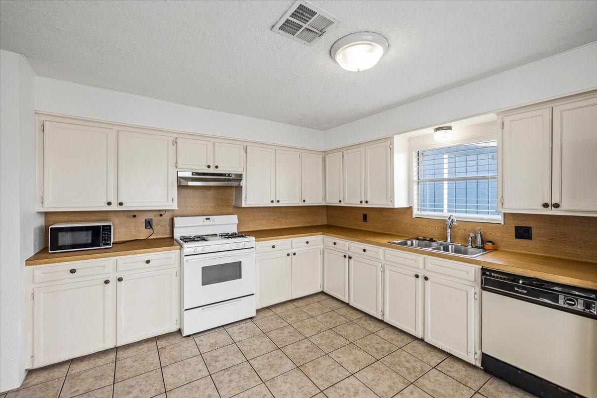 997 Redfish Street, Bayou Vista, TX 77563 997 Redfish Street, Bayou Vista, TX 77563