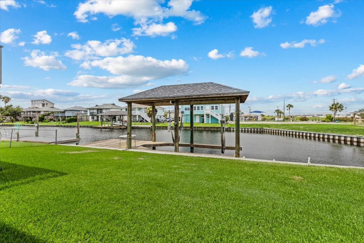 997 Redfish Street, Bayou Vista, TX 77563 997 Redfish Street, Bayou Vista, TX 77563