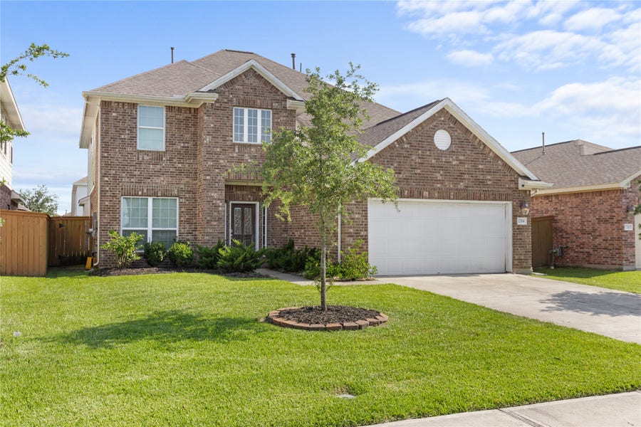 Property photo for 2314 Red Slate Drive, Rosharon, TX