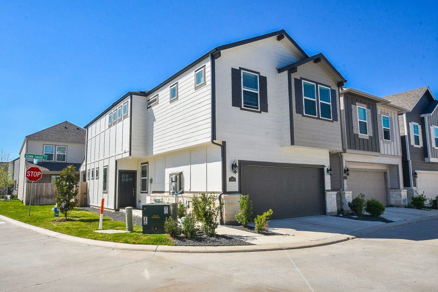 Property photo for 1503 Blue Acer Drive, Houston, TX