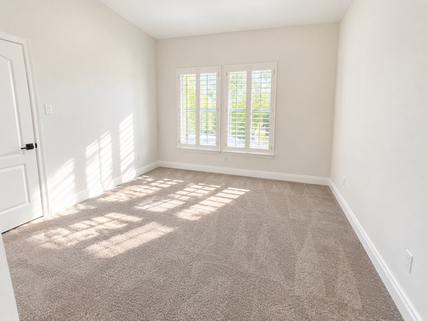 5510 Cherry Creek Bend Court, Houston, TX 77041 Upstairs features one of the three spacious bedrooms, offering ample natural light and comfort.