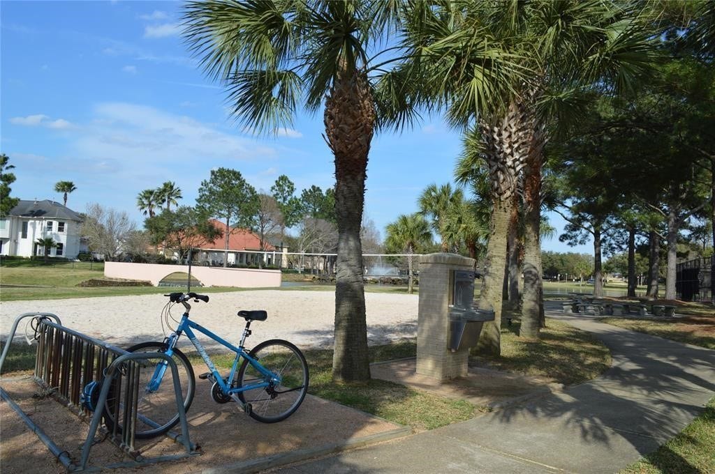 5510 Cherry Creek Bend Court, Houston, TX 77041 walking distance to volley ball court and bicycle rack near to the private school buses stop