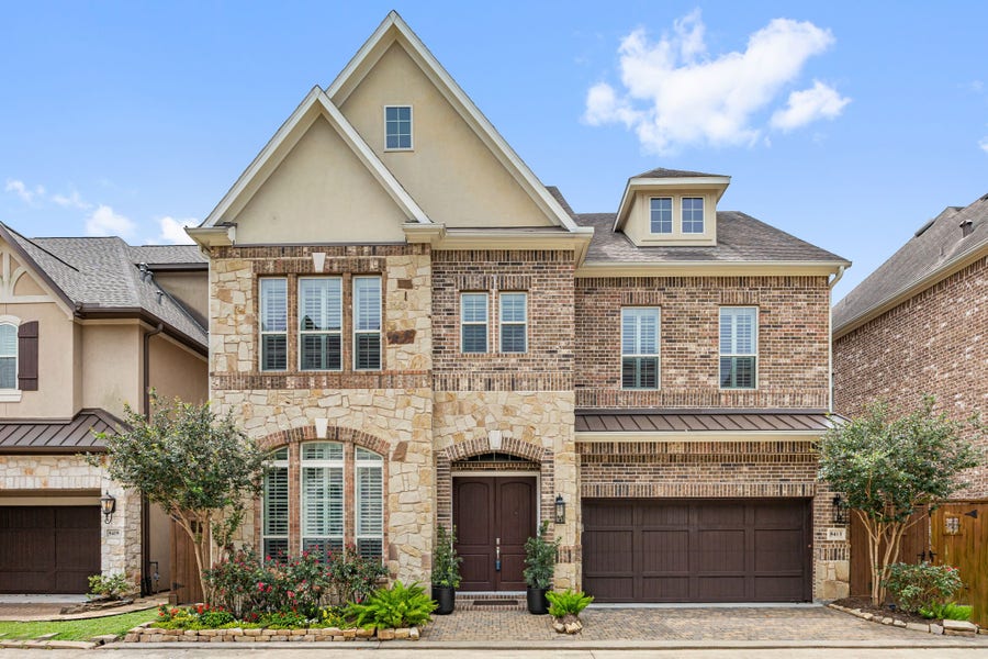 Property photo for 8413 Moritz Green, Spring Branch, TX