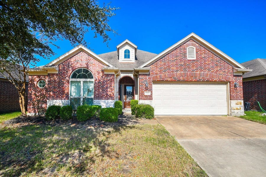 Property photo for 15107 Jenista Lane, Cypress, TX