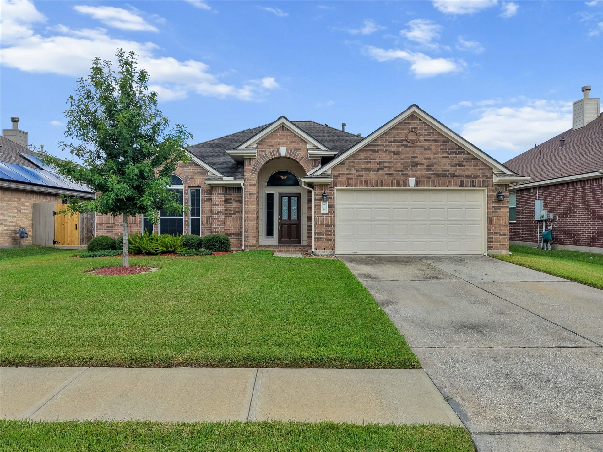 5119 Camarosa Drive, Pasadena, TX 77504 WELCOME HOME TO 5119 CAMAROSA