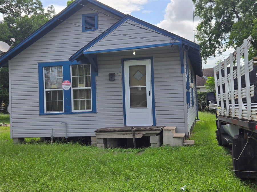 Property photo for 5604 Gano, Houston, TX