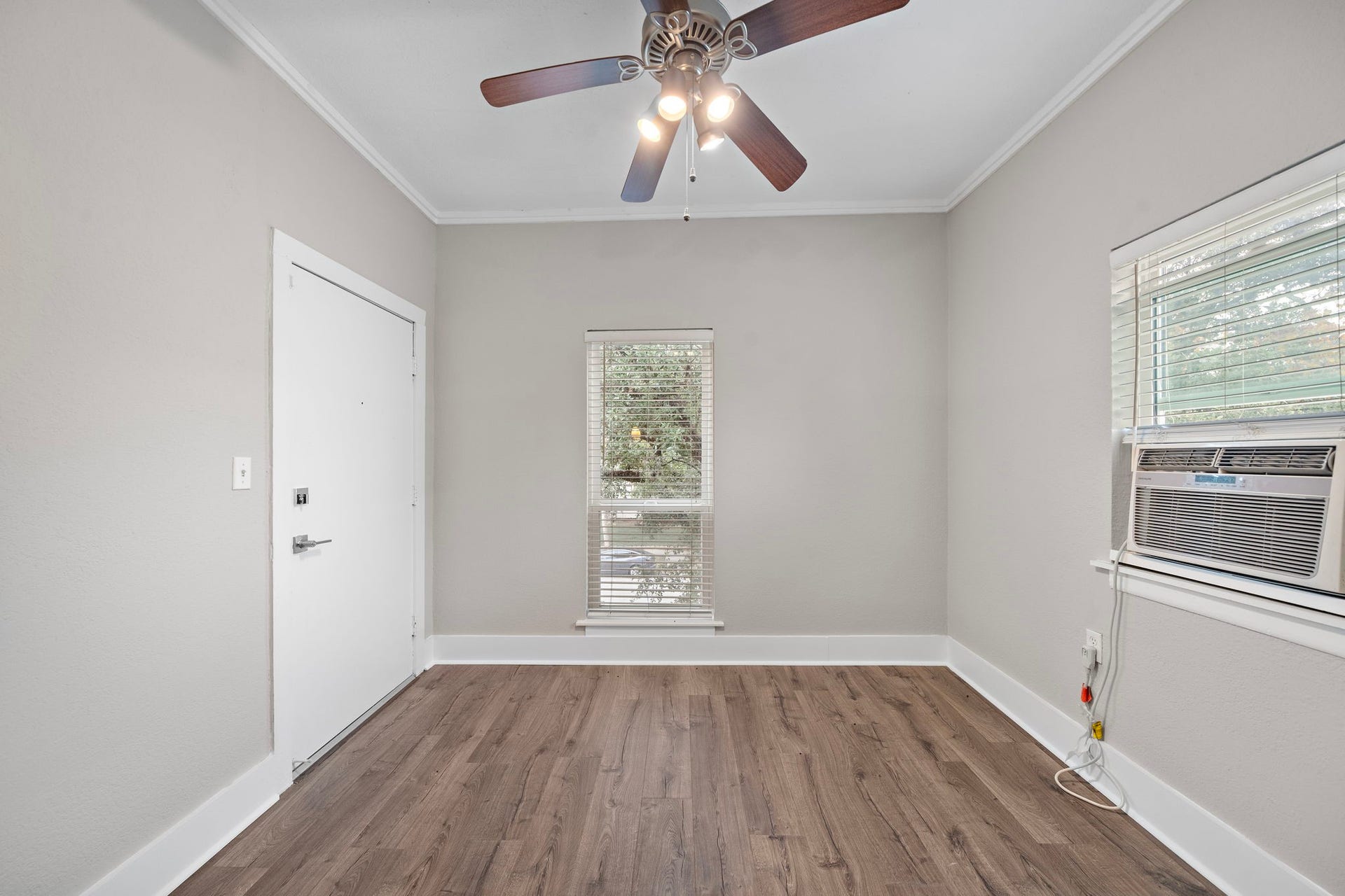 4618 Mckinney Street, #4, Houston, TX 77023 4618 Mckinney Street, #4, Houston, TX 77023