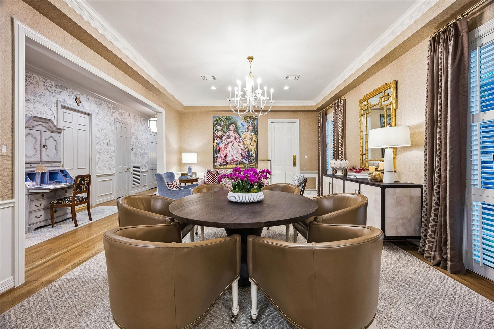 19 E Briar Hollow Lane, Houston, TX 77027 19 E Briar Hollow Lane, Houston, TX 77027