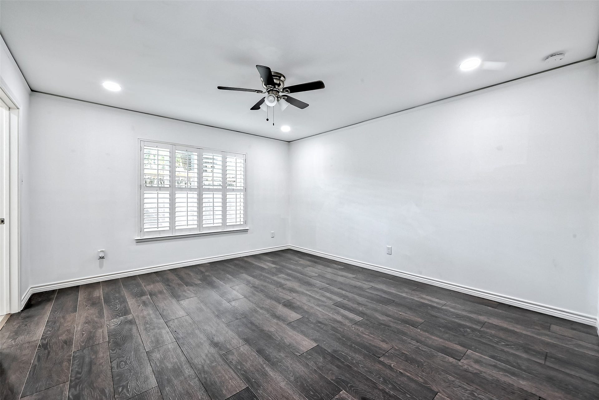 5319 S Braeswood Boulevard, Houston, TX 77096