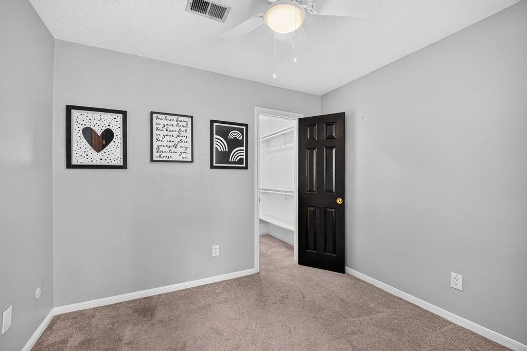 14946 Spring Lake Drive, Houston, TX 77070 14946 Spring Lake Drive, Houston, TX 77070