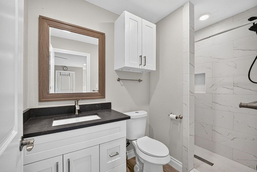 14946 Spring Lake Drive, Houston, TX 77070 14946 Spring Lake Drive, Houston, TX 77070