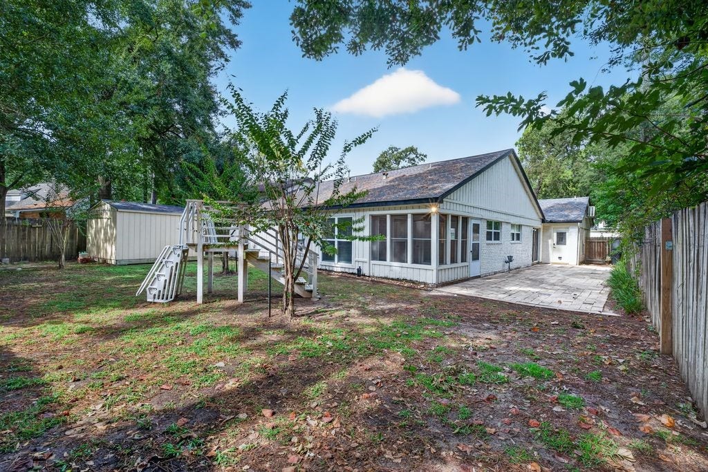 14946 Spring Lake Drive, Houston, TX 77070 14946 Spring Lake Drive, Houston, TX 77070