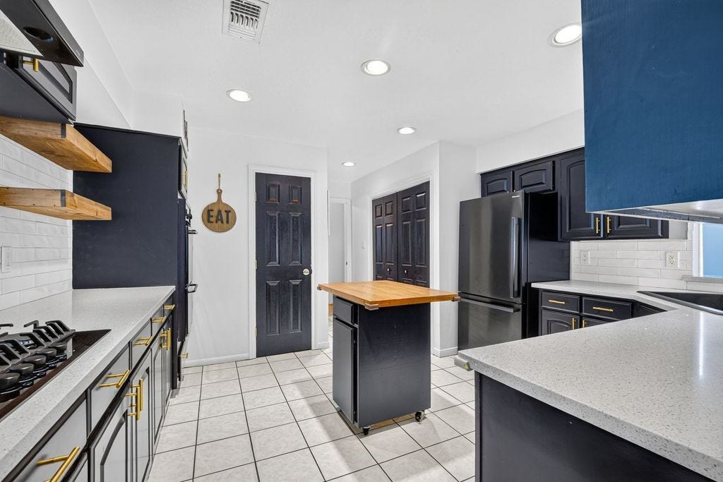 14946 Spring Lake Drive, Houston, TX 77070 14946 Spring Lake Drive, Houston, TX 77070