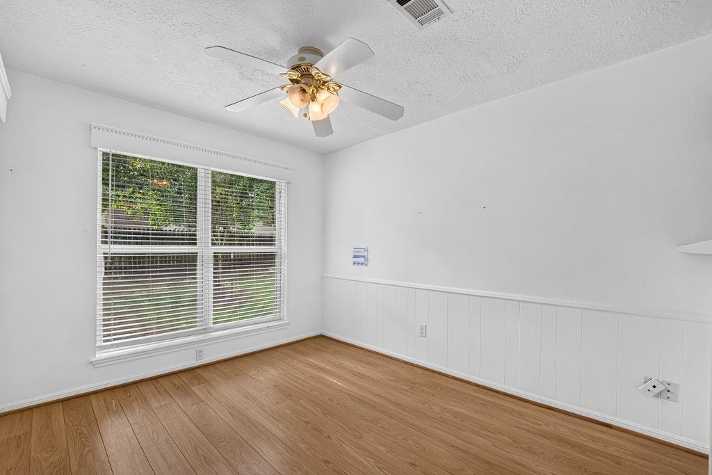 14946 Spring Lake Drive, Houston, TX 77070 14946 Spring Lake Drive, Houston, TX 77070