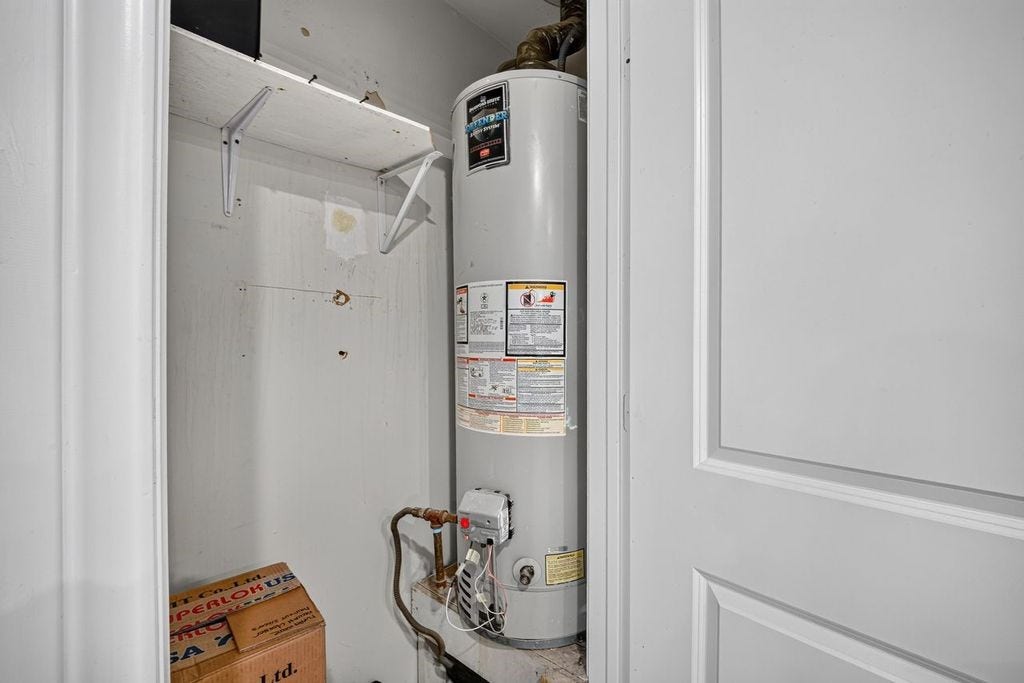 14946 Spring Lake Drive, Houston, TX 77070 14946 Spring Lake Drive, Houston, TX 77070