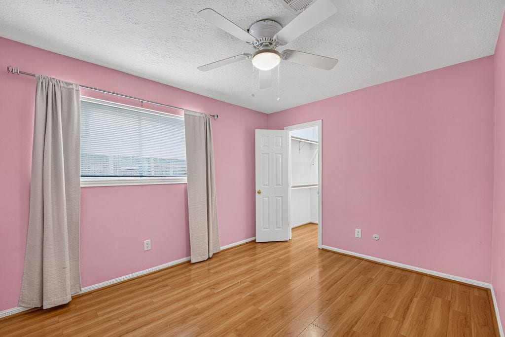 14946 Spring Lake Drive, Houston, TX 77070 14946 Spring Lake Drive, Houston, TX 77070