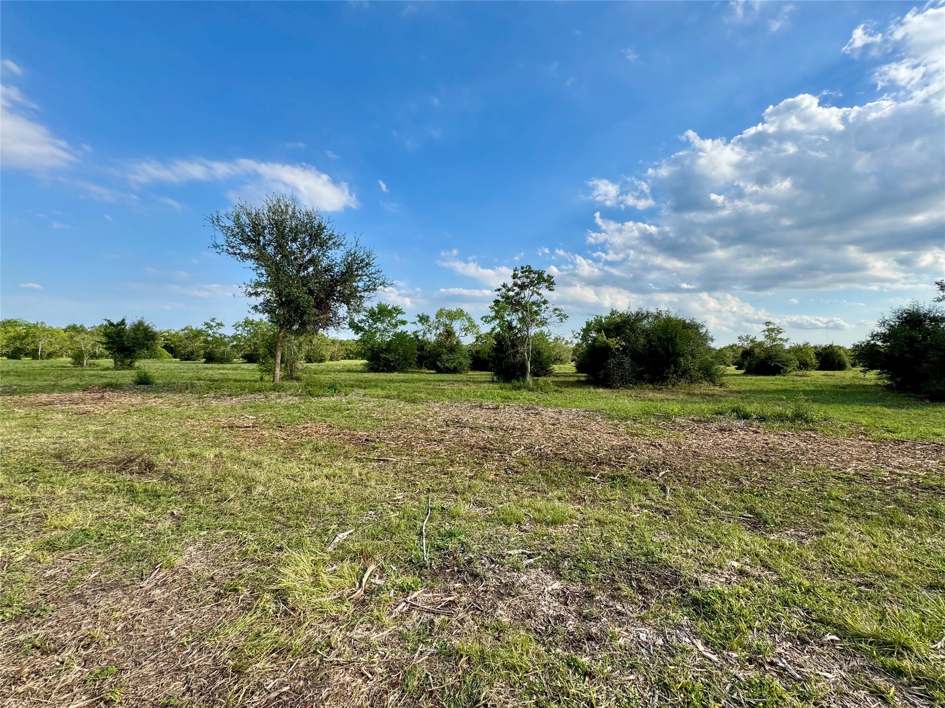 11957 7TH ST, Santa Fe, TX 77510 11957 7TH ST, Santa Fe, TX 77510